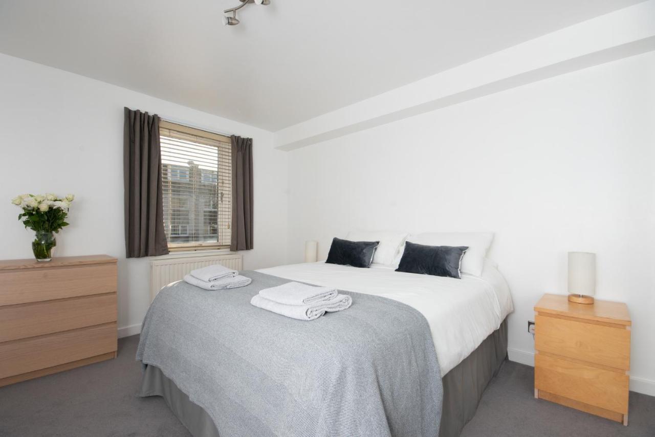 Dwellcome Home Ltd 2 King Beds West End Apt, Half Mile To Union Street Yet Quiet, Free Allocated Parking Space At Rear Entrance & Fast Wifi, Ideal For Long Term Contractor, Corporate, Etc Stays, Regular Housekeeping Option - See Our Site For Assuranc Aberdeen Exterior foto
